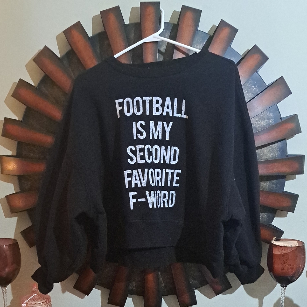 Zenana Outfitters Black Sweatshirt Football Lovers EUC